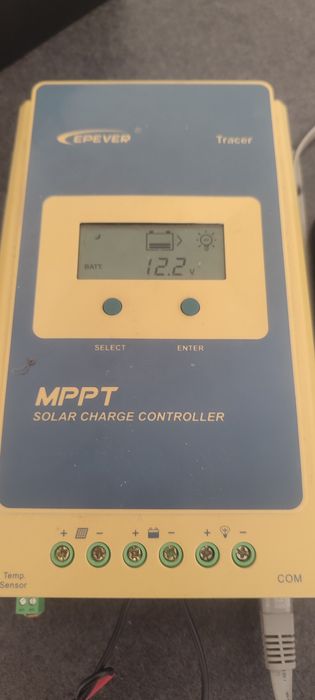Vând regulator solar mppt epever tracer 30 amperi