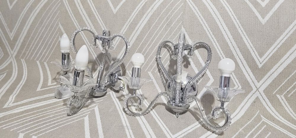 Продам люстру и два бра