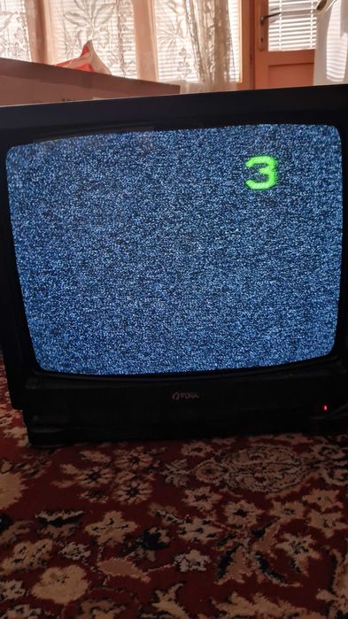 Японски телевизор Funai 20" инча + дистанционно, работи перфектно