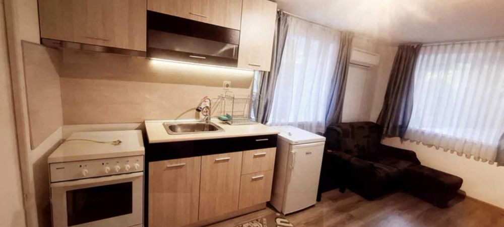 Дава се под наем Двустаен апартамент в Пловдив, Кючук Париж - 50 кв.м за 275 € - Снимка #1