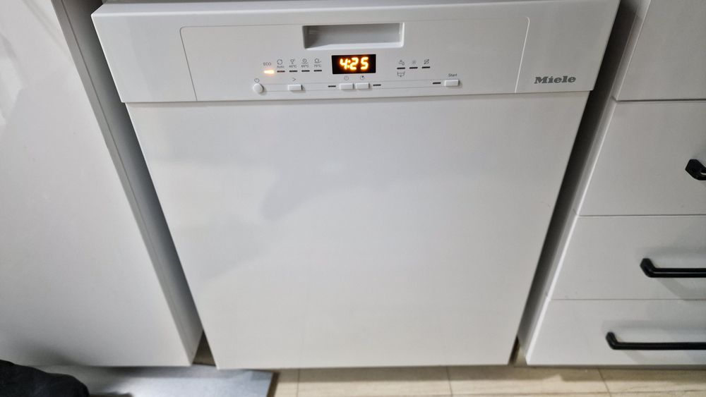 Masina de spalat vase miele