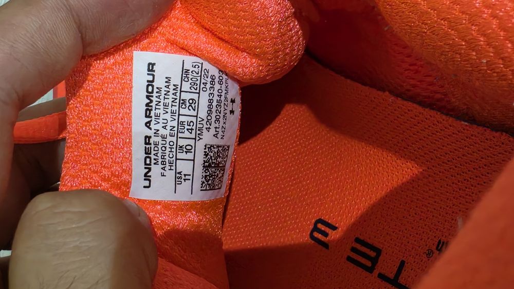 Кроссовки Under Armour Infinite Hovr