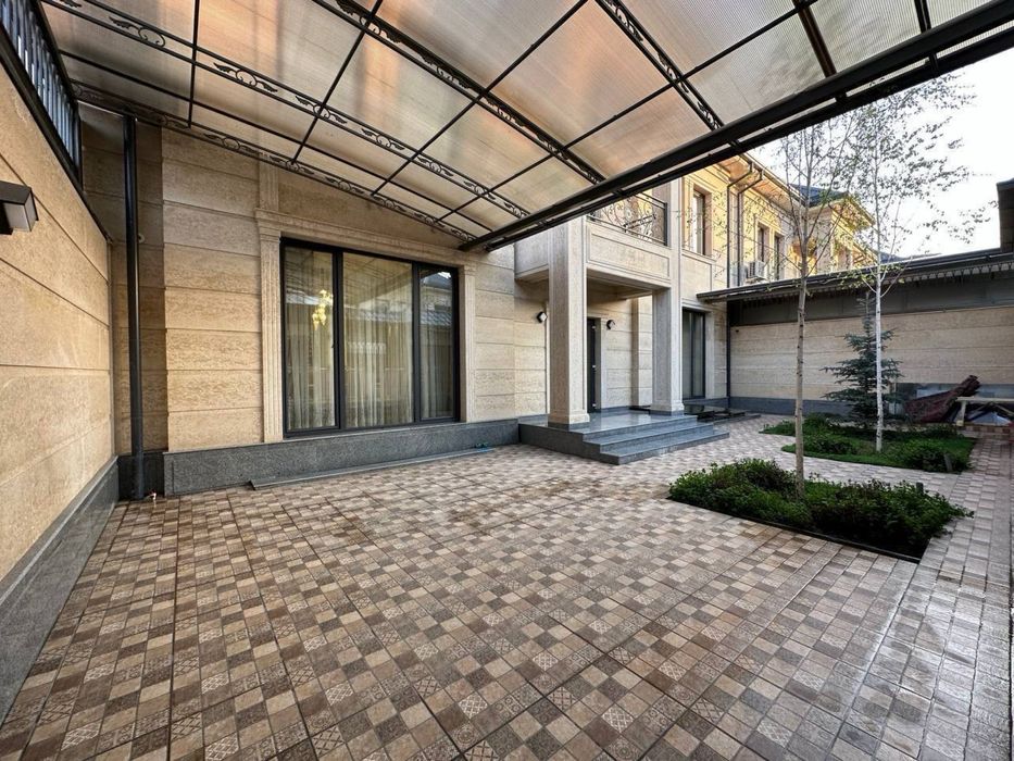 Коттедж в Sayram Village 450 м2