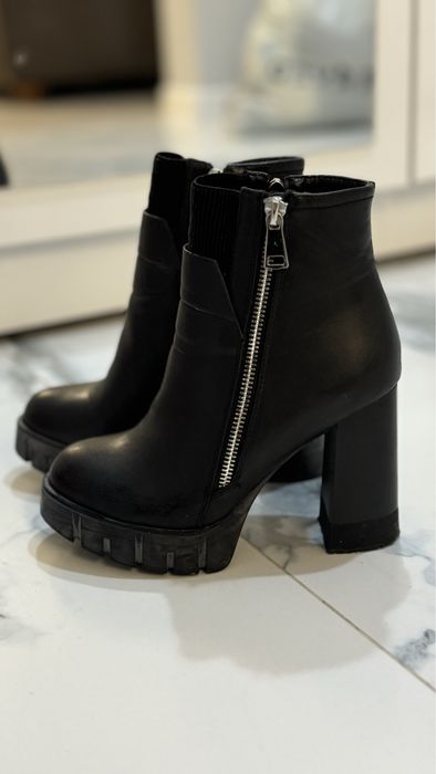 Продам Ботильоны осень- зима