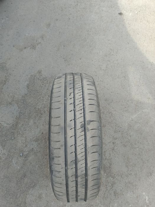 Продам шины летние комплект