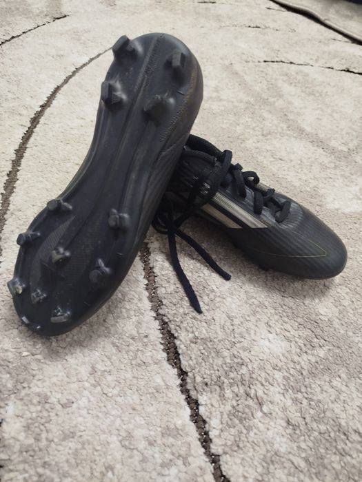 Adidas F50 negre.