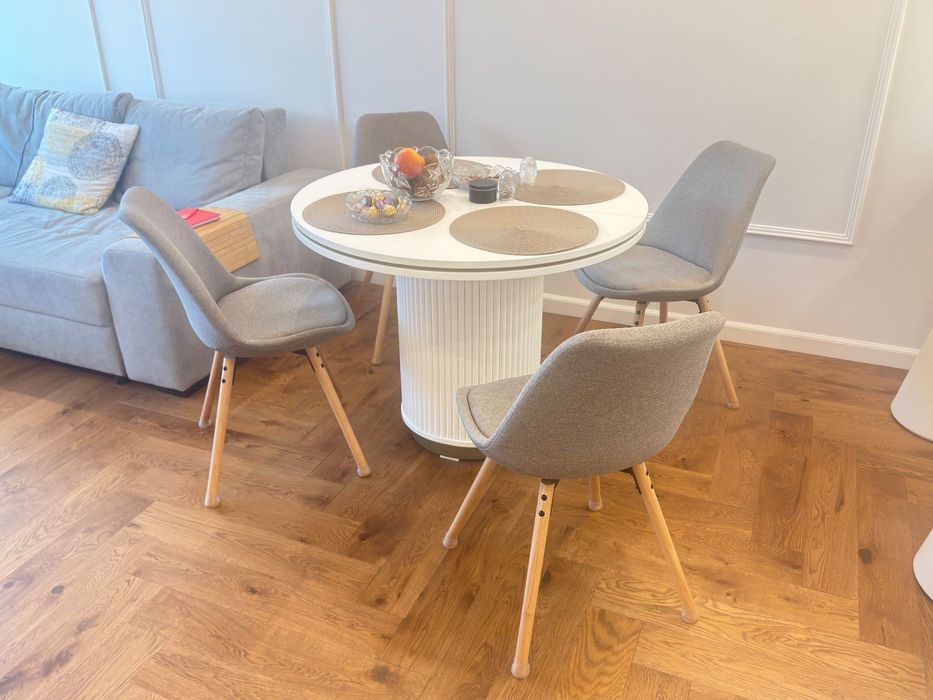 Кухненски столове