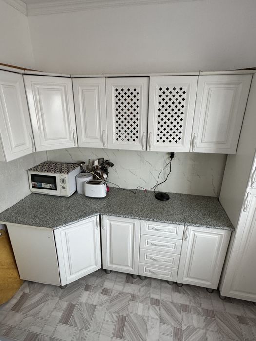 продам куханный гарнинур