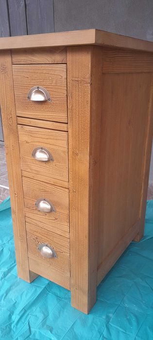 Mobilă bucătărie cu 4 sertare