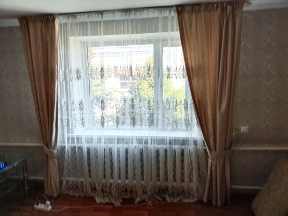 Продам шторы с тюлю