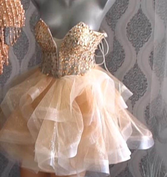 Официалнна рокля!