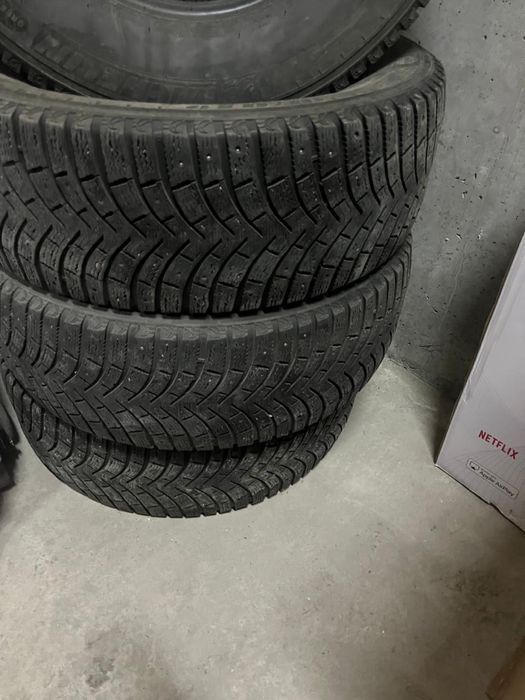 Продам зимние шины в идеале