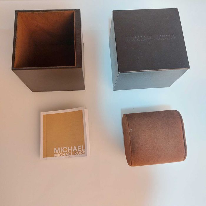 Оригинална кутия за часовник Michael Kors