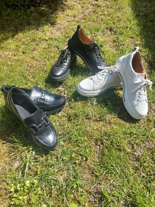 Продавам,пролетни обувки