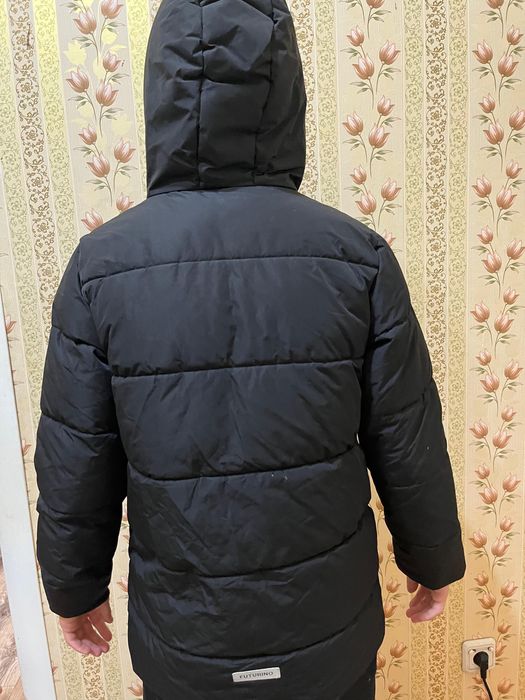Зимня куртка удлиненная на подростка