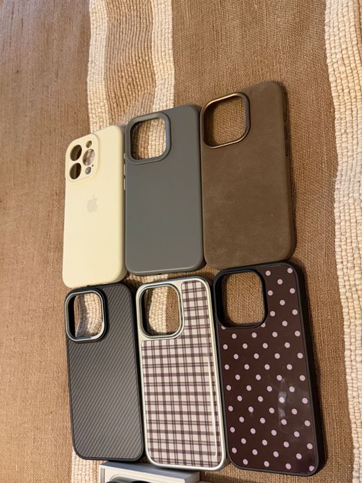 Vând iphone 15 Pro/Negru