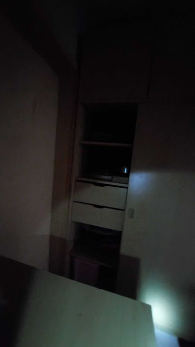 Гардероб с плъзгащи врати