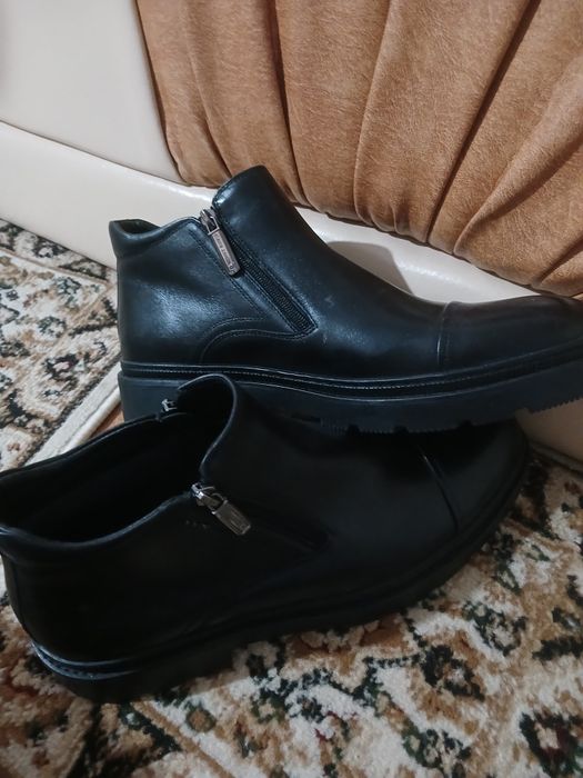 Продам ботинки демесизонные