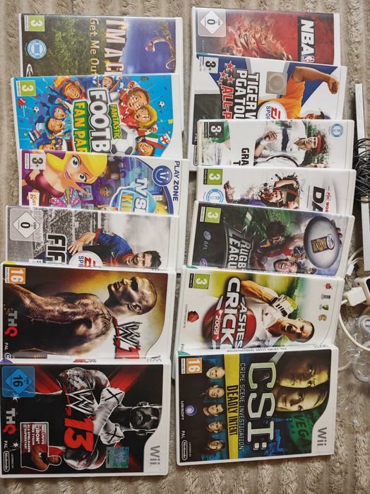 Продавам Nintendo Wii конзола, пълен комплект с 5 бр. игри по избор
