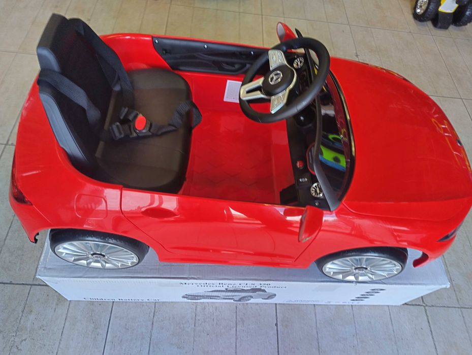 MERCEDES-BENZ 12V Акумулаторна кола CLS 350 червен