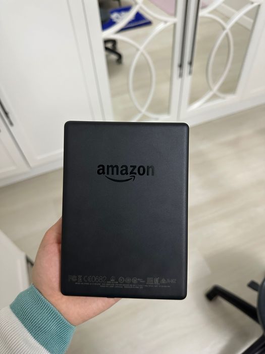 Продаю электронную книжку Kindle