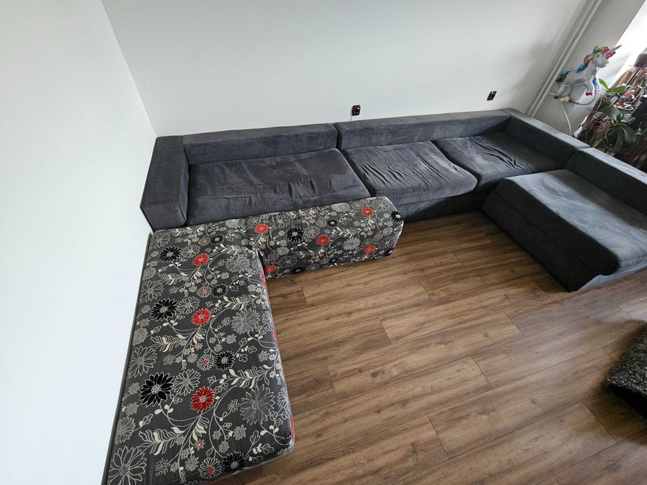 Голям модулен диван