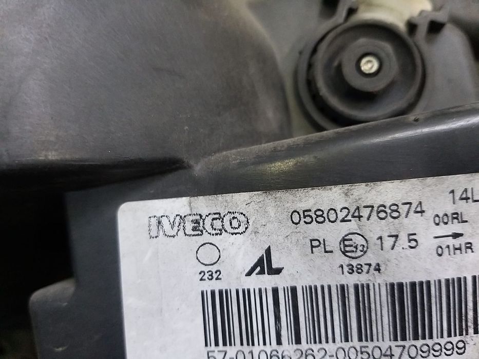 Far stanga iveco daily 6 05802476874