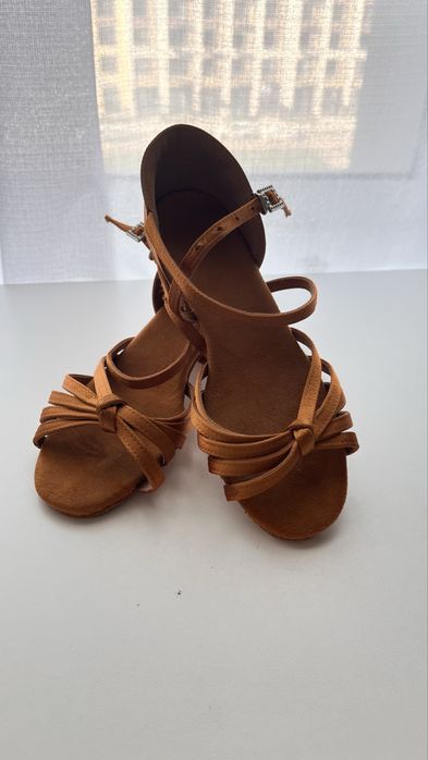 Туфли для танцев