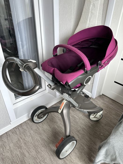 Продам коляску Stokke Xplory v4 оригинал