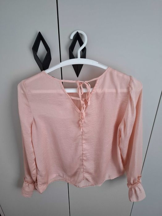 Camasi damă mărimea S H& M si C & A