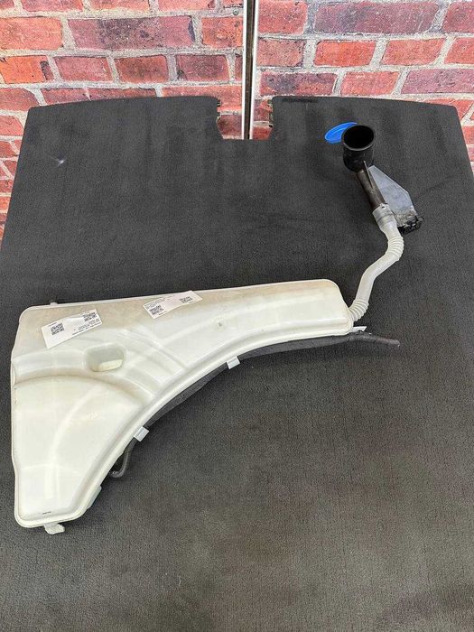 Rezervor lichid parbriz BMW X1 U11