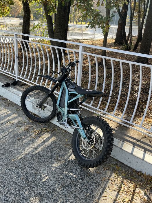 Surron Light bee X 2023