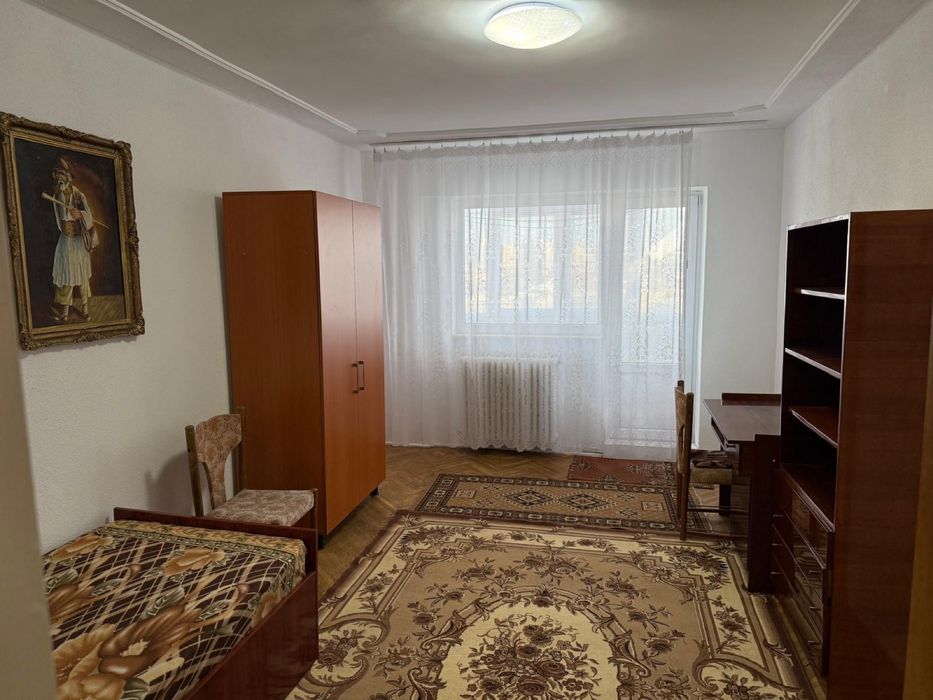 Apartament 3 camere de inchiriat ultracentral