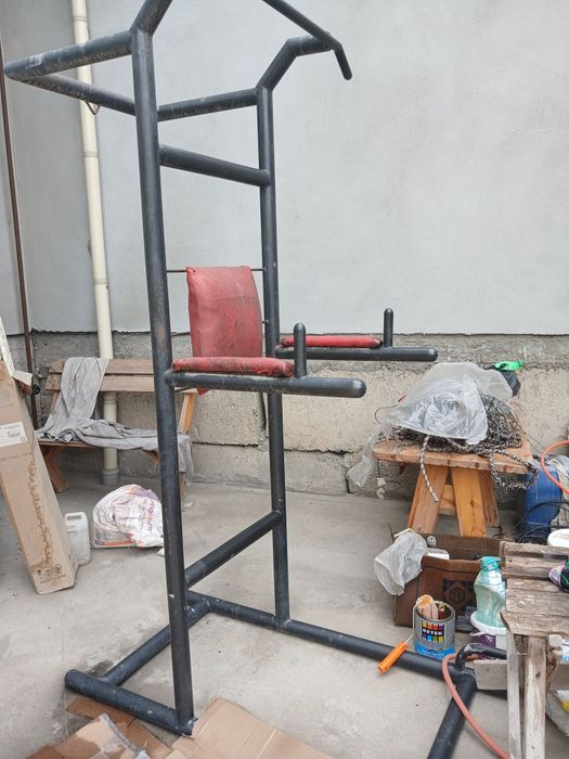 Turnik brus sotiladi