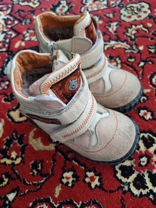 Детский сапог жамш цвет молочный размер 25