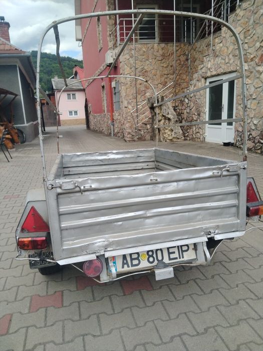 Remorcă pe o axă cu acte la zii !!