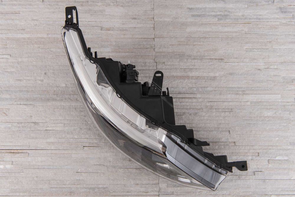 Комплект Фарове за NISSAN QASHQAI II J11 2014 - 2017 година
