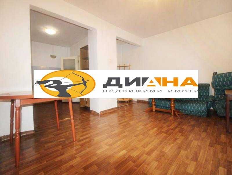Продава се Тристаен апартамент в Пловдив, Център - 105 кв.м за 2191 €/кв.м - Снимка #2