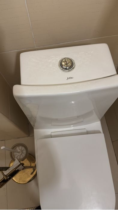 Срочно продам унитаз