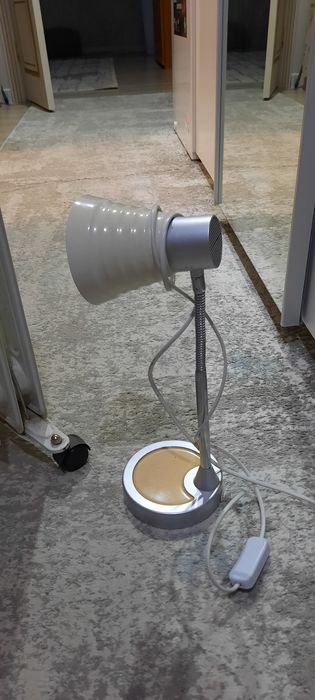 Обогреватель и  светильник