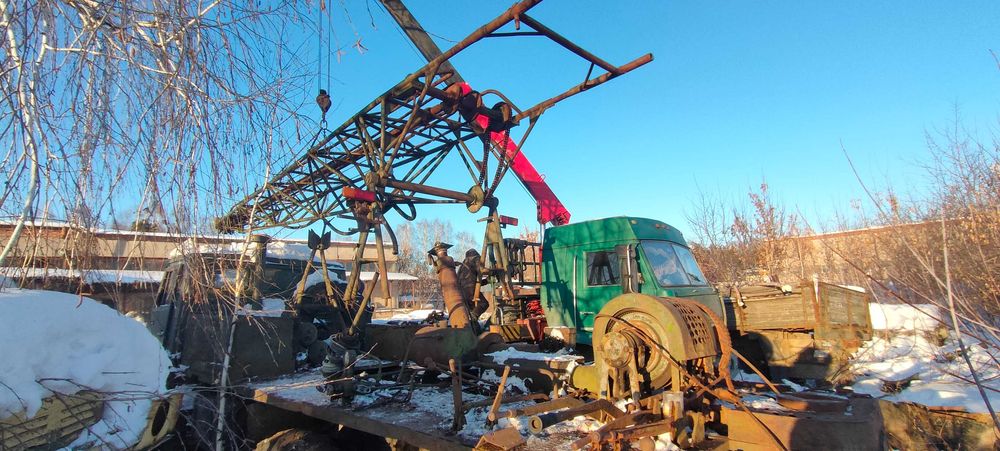 буровая УРБ 2,5 без шасси