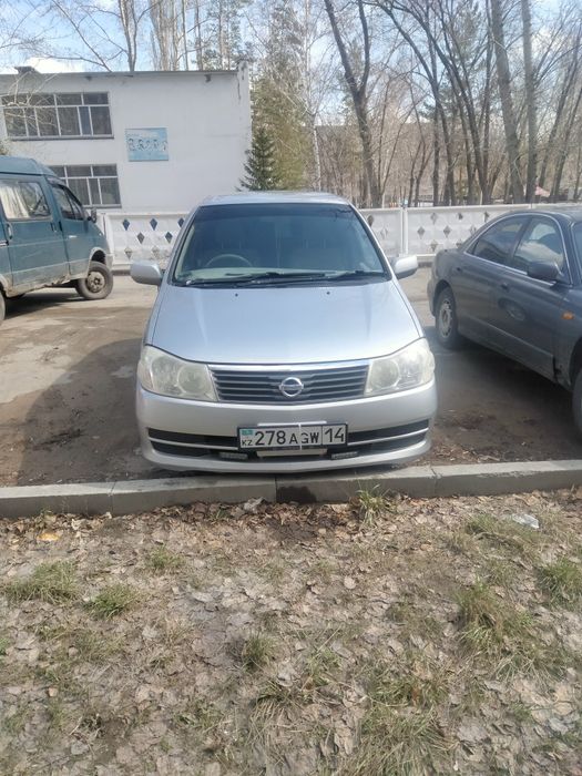 Минивэн Ниссан Либерти