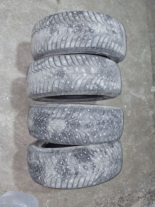 Шины на 16 в отличном состоянии