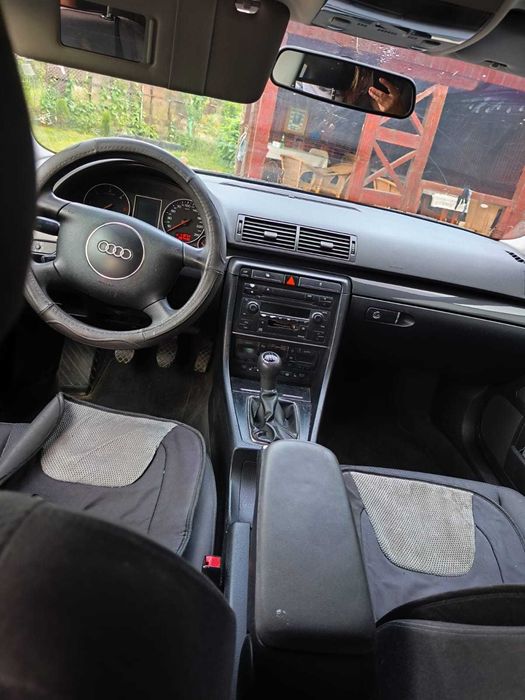 Se vinde Audi a4b6
