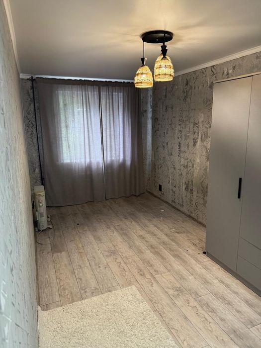 Продам 2 х район Казахтелеком