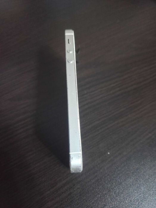 IPhone 5s 64гб white