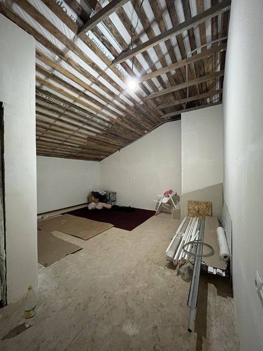 Аксай мансард сатылады жартылай биткен