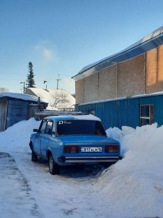 Продам ваз 21051
