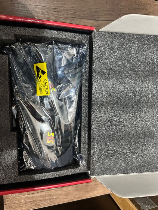 (Почти НОВАЯ) RX 580 8gb SIS, фулл комплект