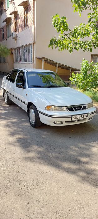 Продаётся нексия 1